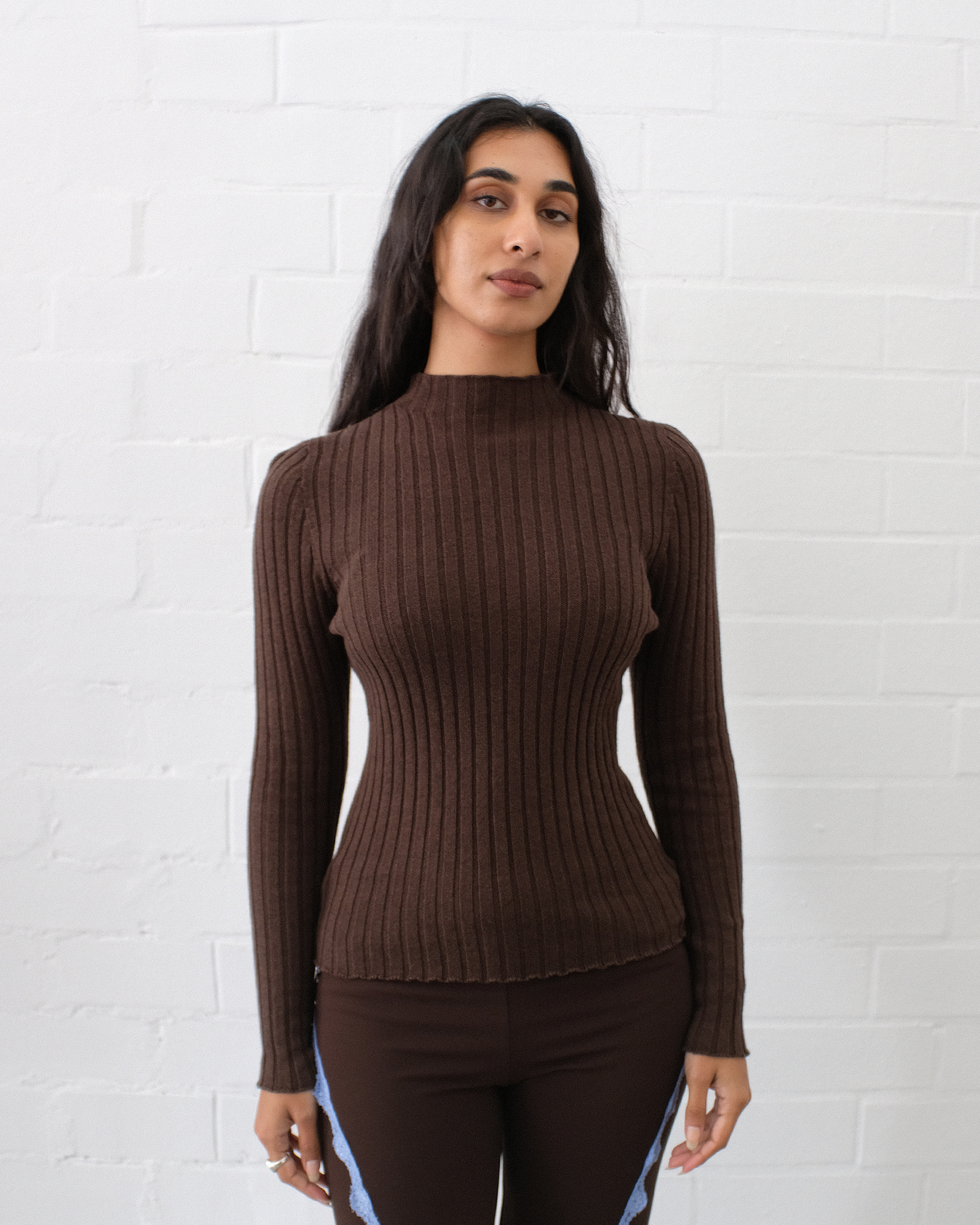 Ribbed Mock Neck - Brown
