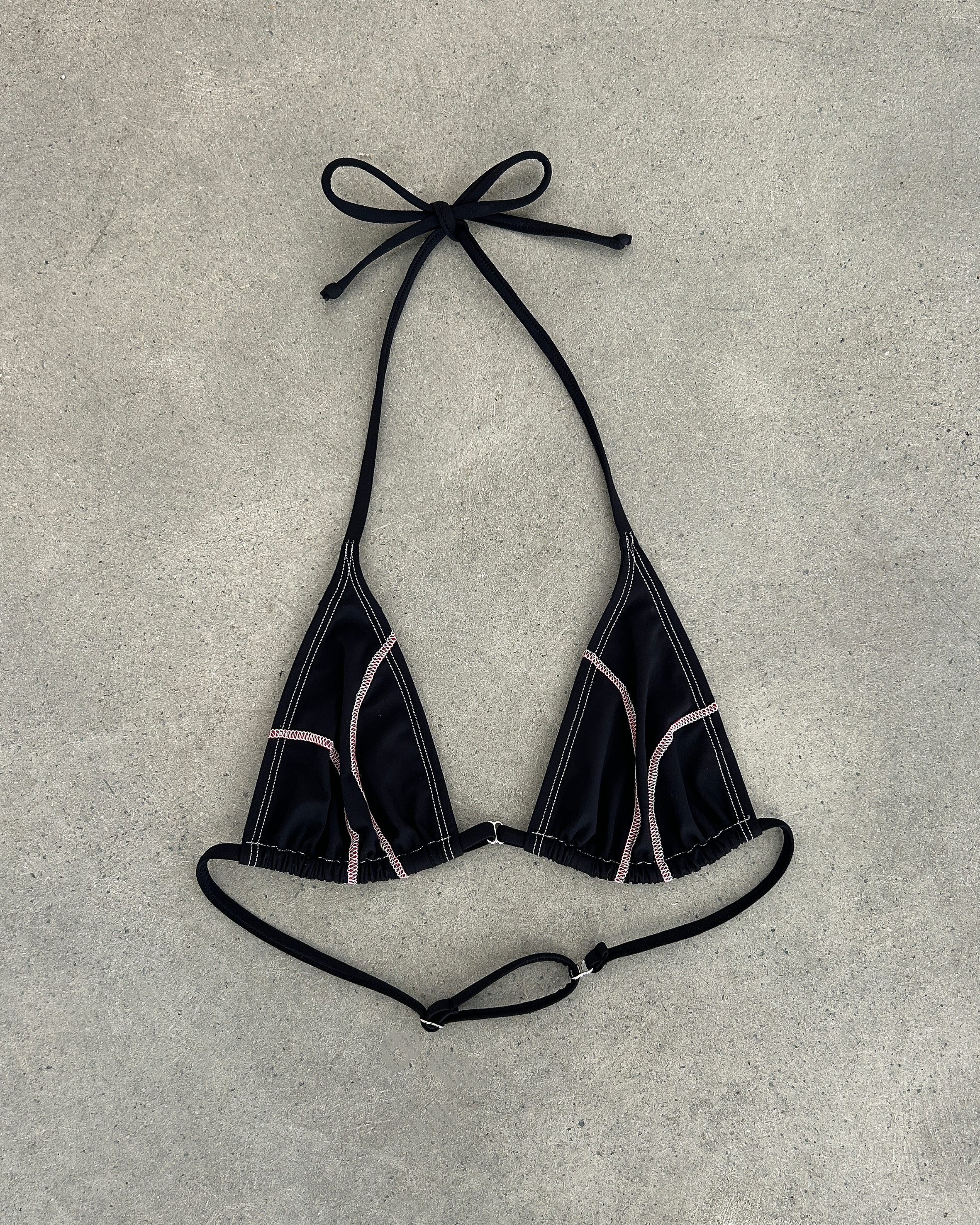 Victor Top ~ Noir/Crimson