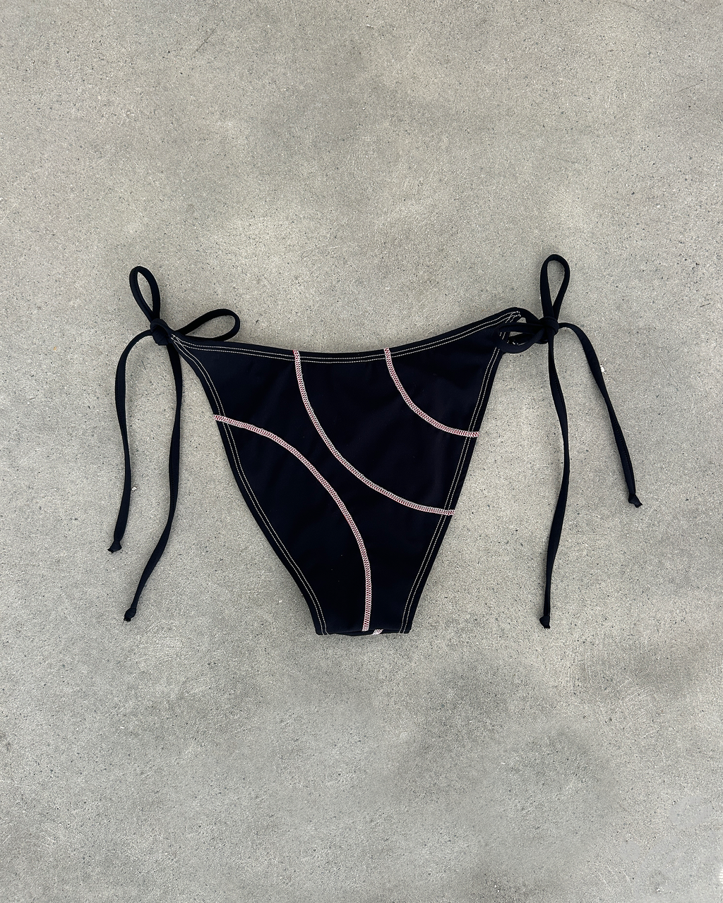 Victor Brief ~ Noir/Crimson