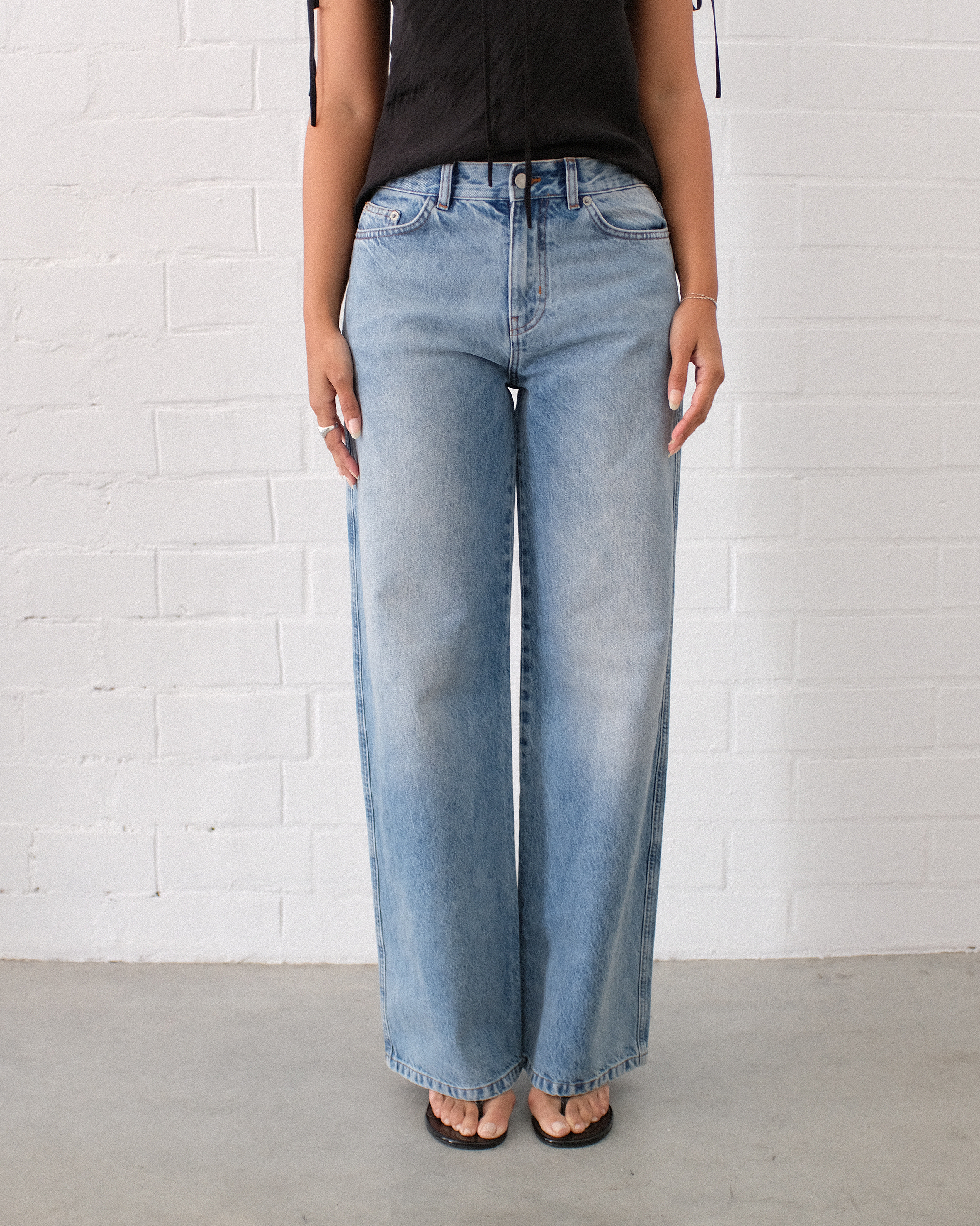 Idle Jeans