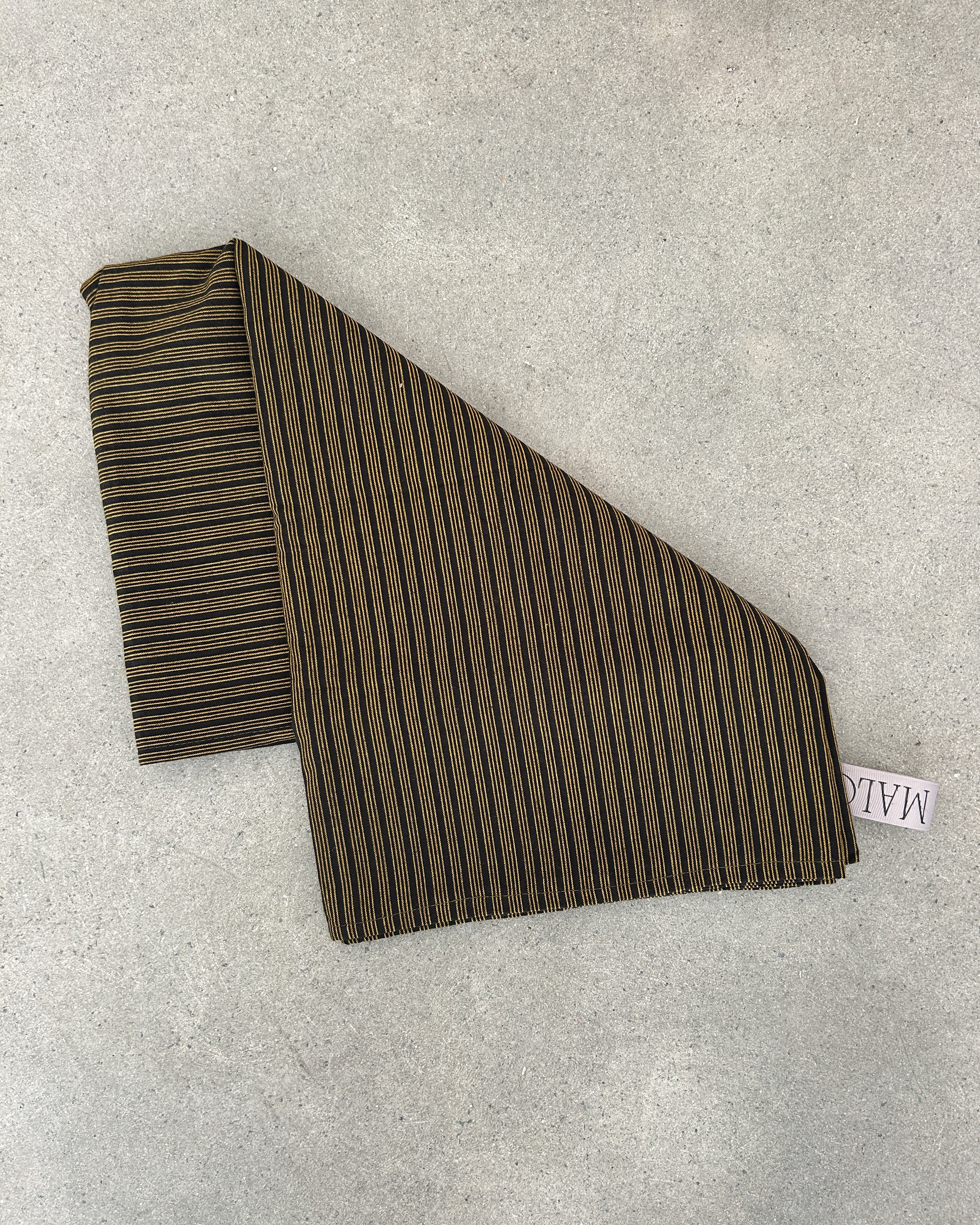 Sarong 11